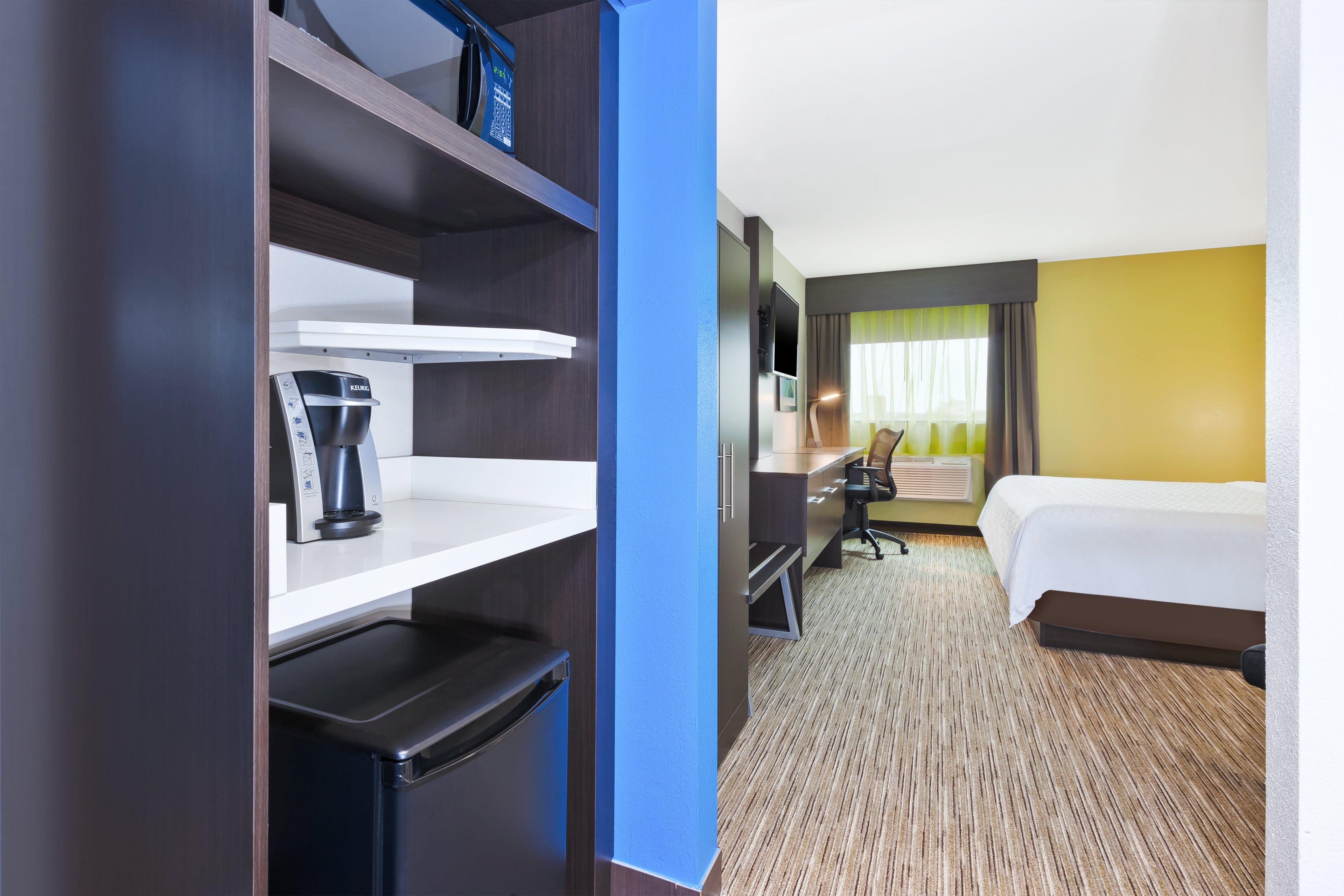 Holiday Inn Express Winnipeg Airport - Polo Park By Ihg Exterior photo